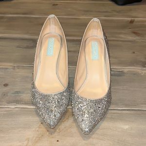 Betsey Johnson Jora heels
